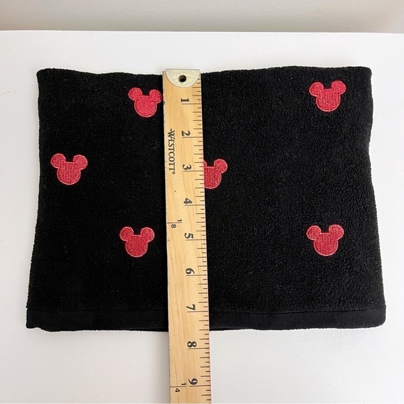 GAP X Disney Mickey Mouse Embroidered Black Neck Gaiter Scarf Kids One Size - Picture 9 of 10
